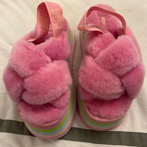 New without tags women’s Ugg rainbow house shoes in size 7.